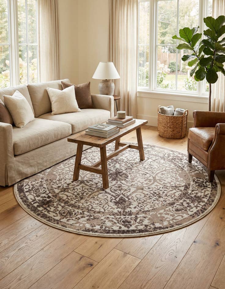 Detail image of 7' 10 x 7' 10 Vista Round Rug
