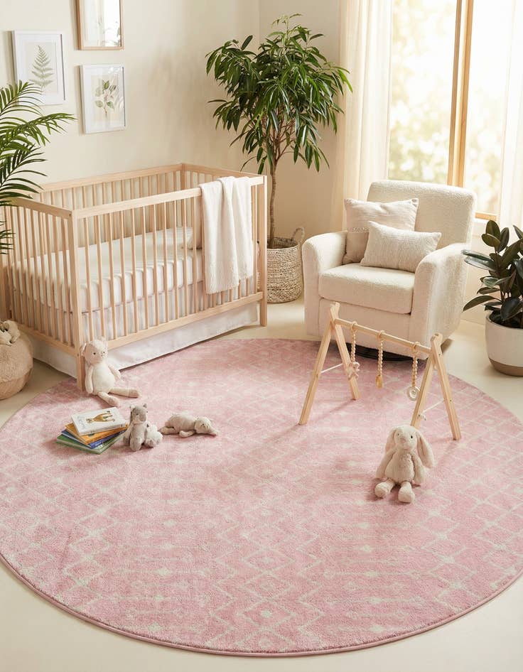 Detail image of 10' x 10' Moroccan Trellis Round Rug