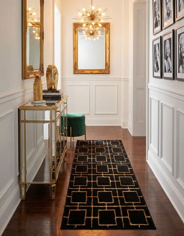 2' x 6' Marilyn Monroe&trade; Glam Deco Runner Rug