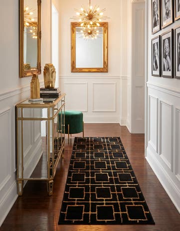 2' x 6' Marilyn Monroe™ Glam Deco Runner Rug