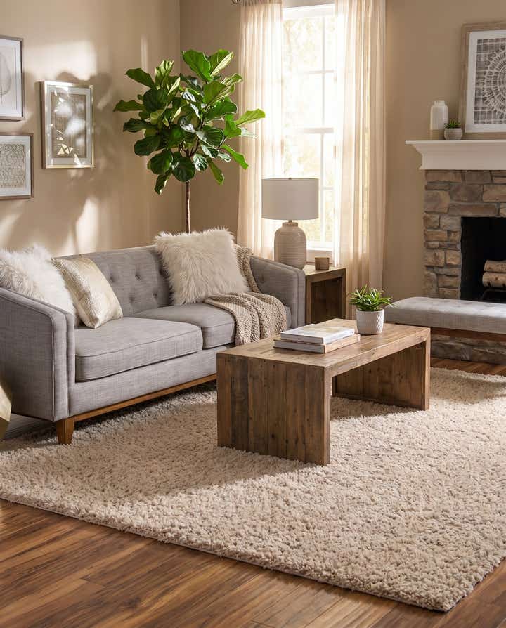 7' 10 x 7' 10 Zermatt Shag Square Rug