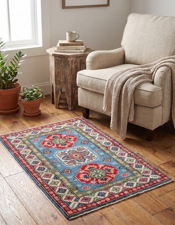 2' 9 x 4' 2 Hand Knotted Kazak Rug