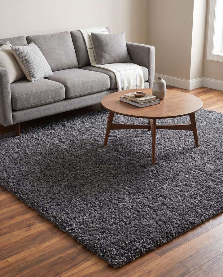 7' x 7' Zermatt Shag Square Rug