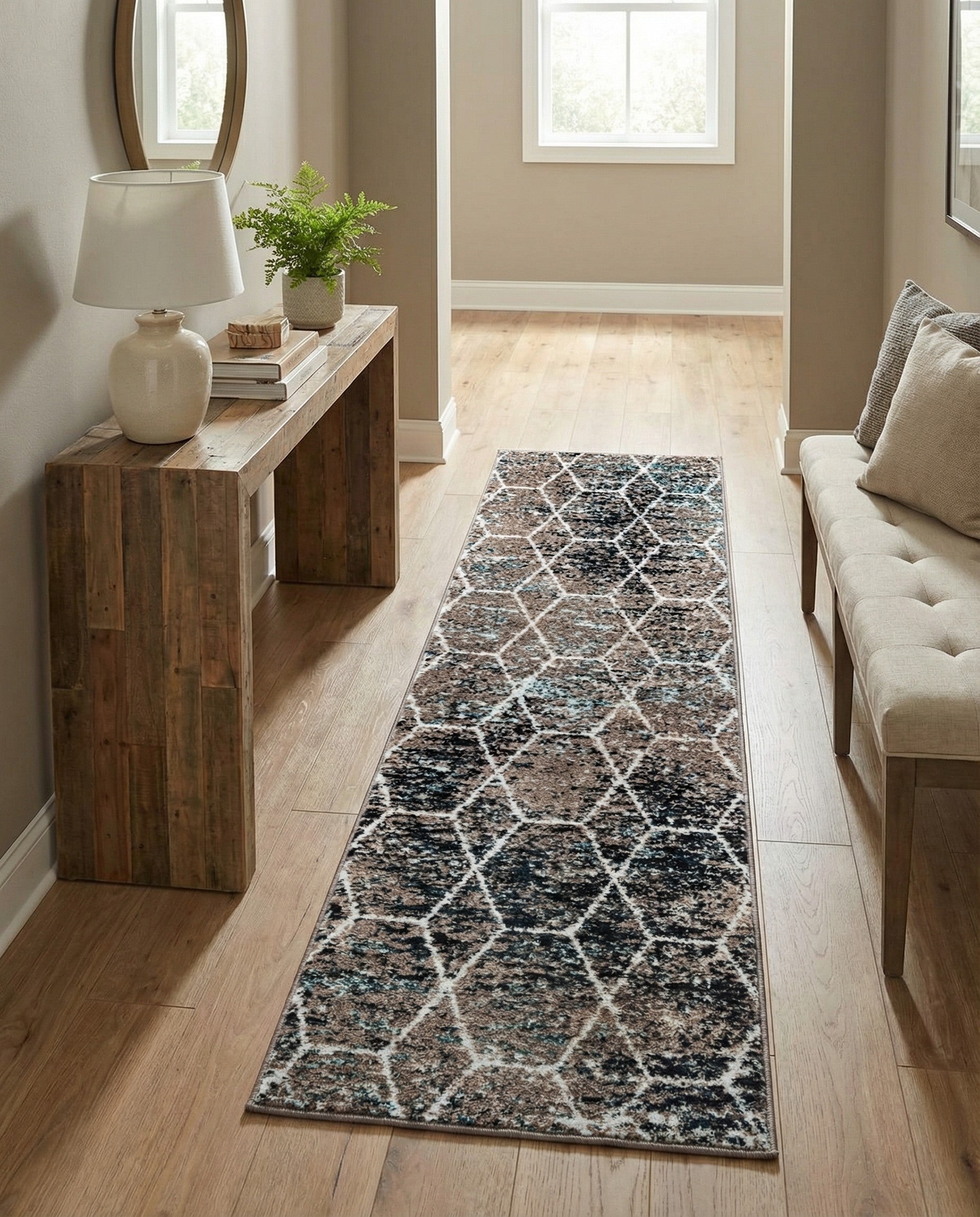 2' x 7' Trellis Frieze Runner Rug