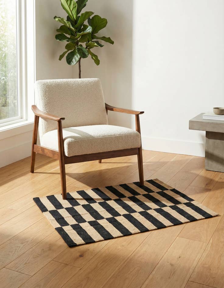 Detail image of 2' 9 x 3' 11 Hand Woven Kilim Modern Wool Rug