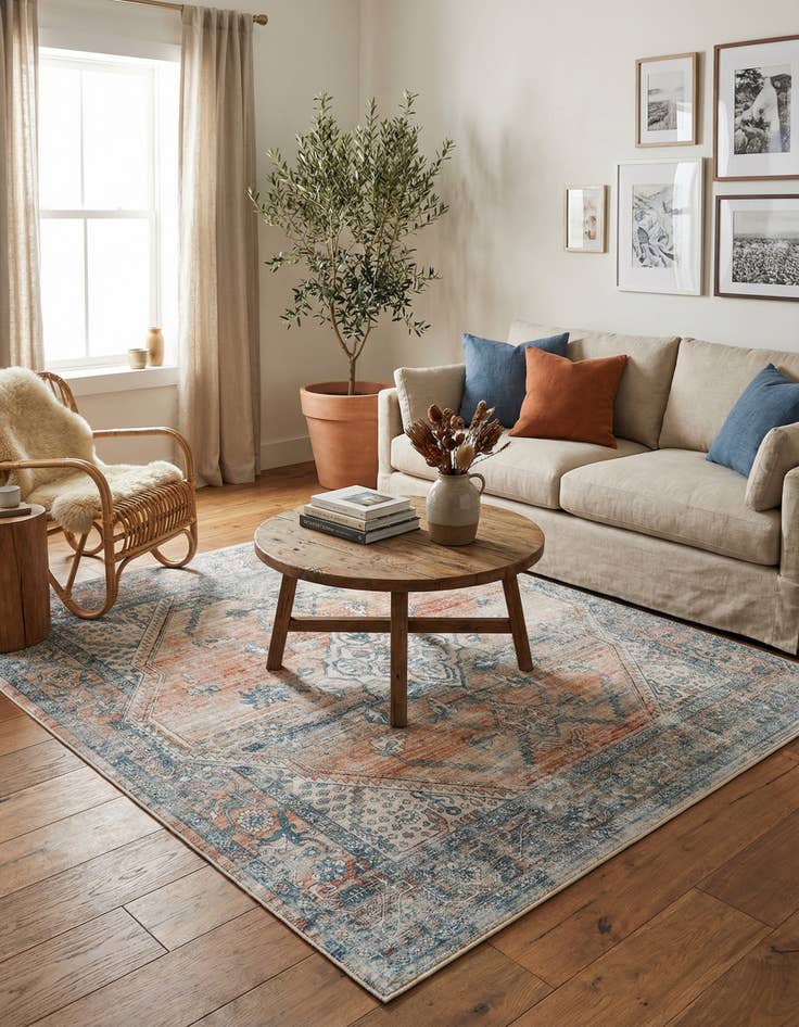 Detail image of 8' x 8' Newport Square Rug