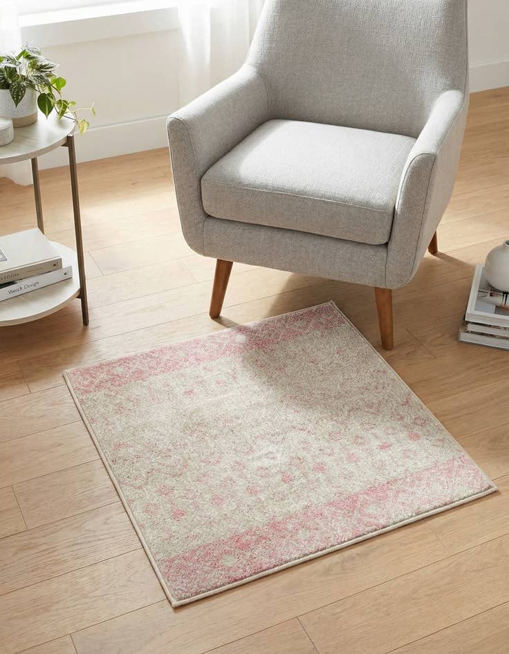 Detail image of 3' 3 x 3' 3 Moroccan Trellis Square Rug