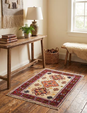 2' x 2' 10 Hand Knotted Kazak Rug