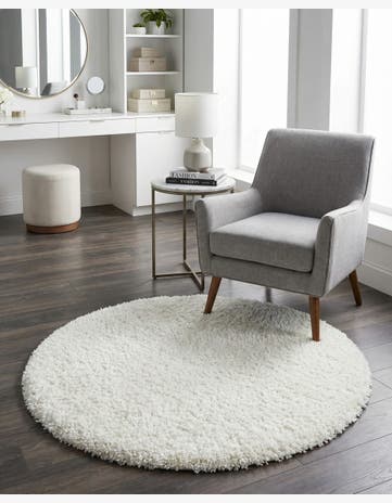 3' 3 x 3' 3 Marilyn Monroe™ Shag Round Rug