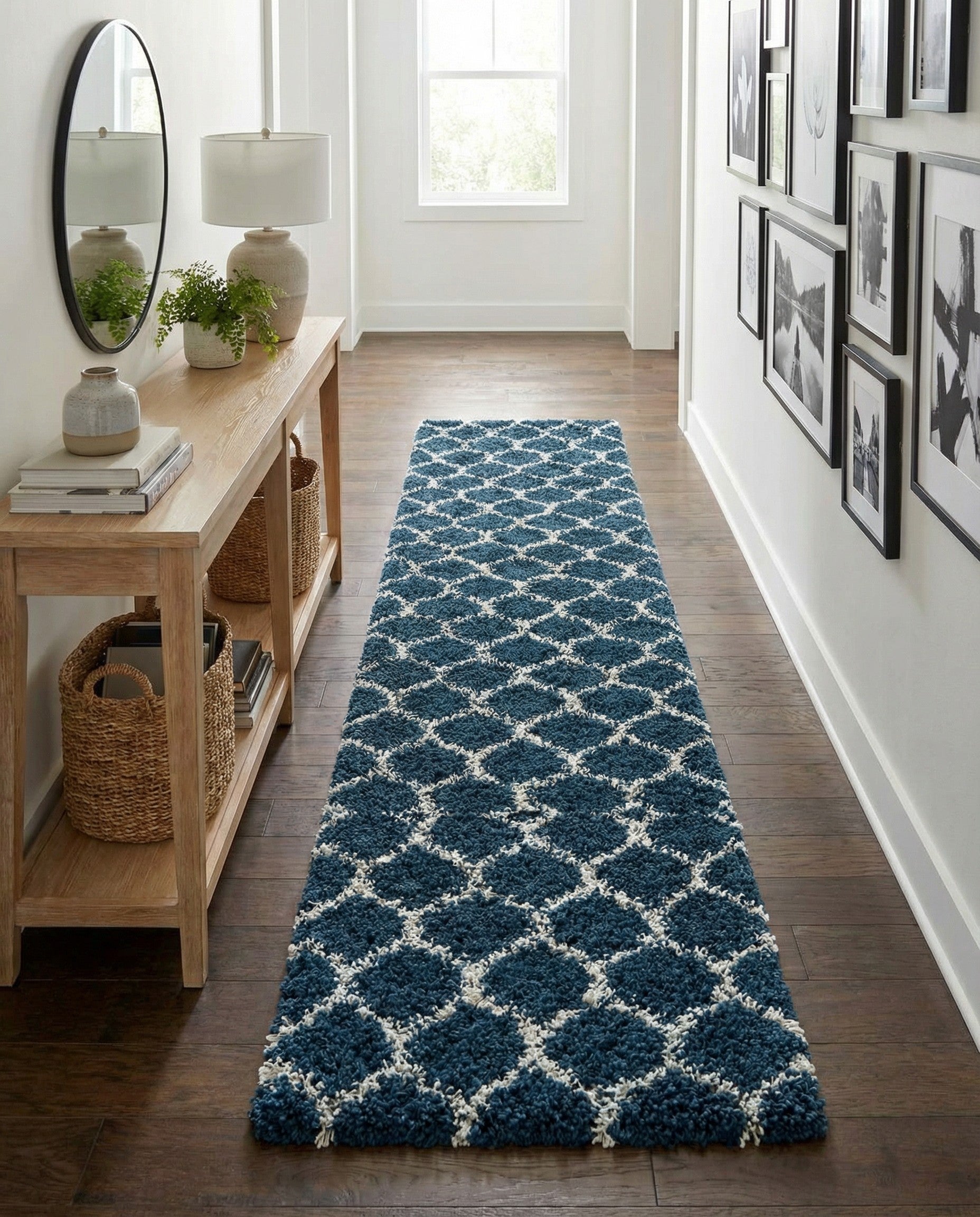 2' 7 x 12' Trellis Shag Runner Rug
