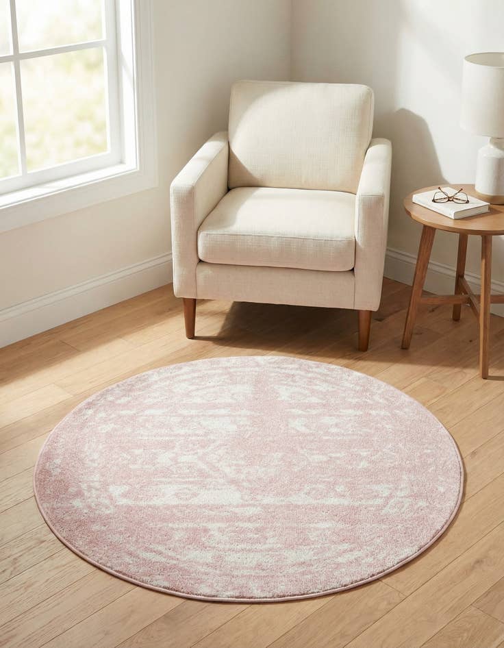 Detail image of 3' x 3' Lennon Round Rug