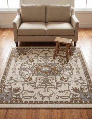 Ivory Grand Tradition Square Rug