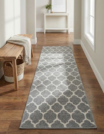 2' x 6' Lattice Runner Rug