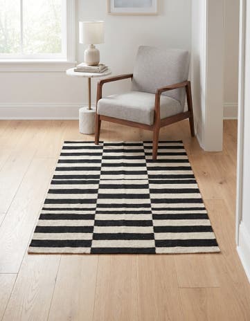 3' 3 x 5' Hand Woven Kilim Modern Wool Rug