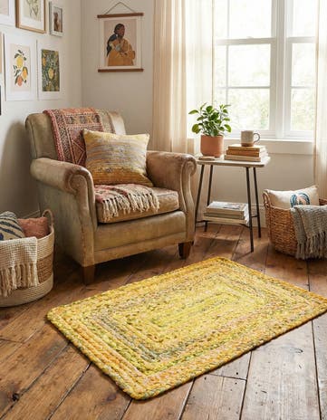 2' x 3' 1 Handmade Braided Chindi Rug