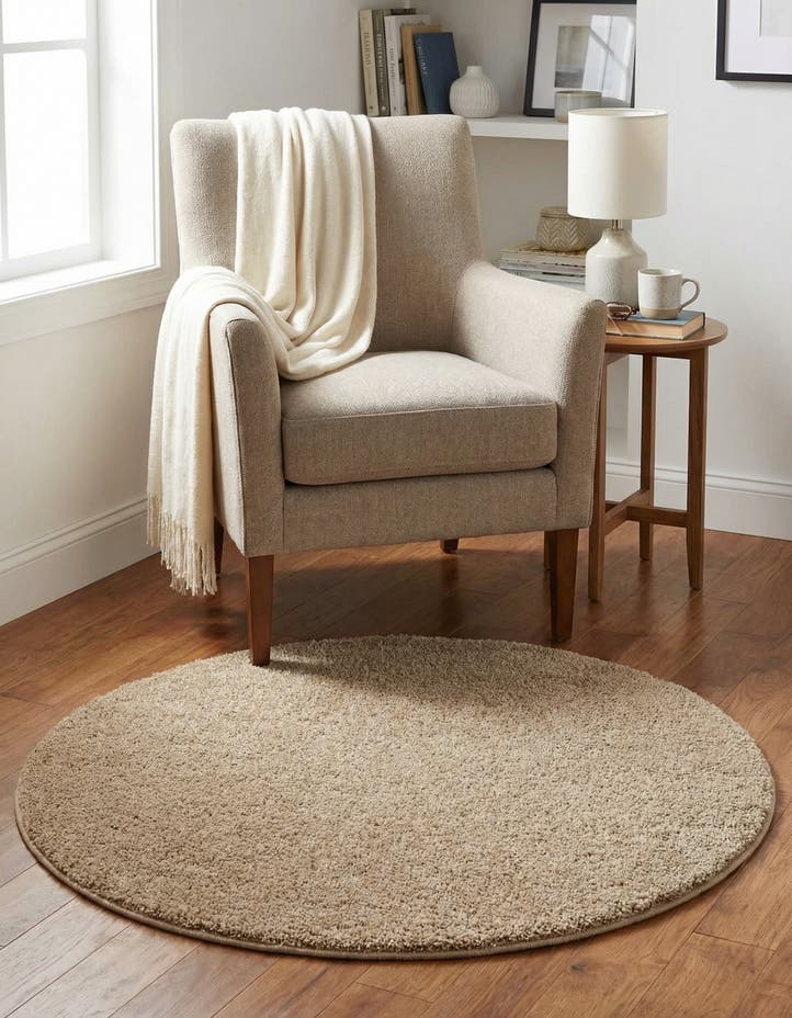 3' 3 x 3' 3 Soft Solid Shag Round Rug