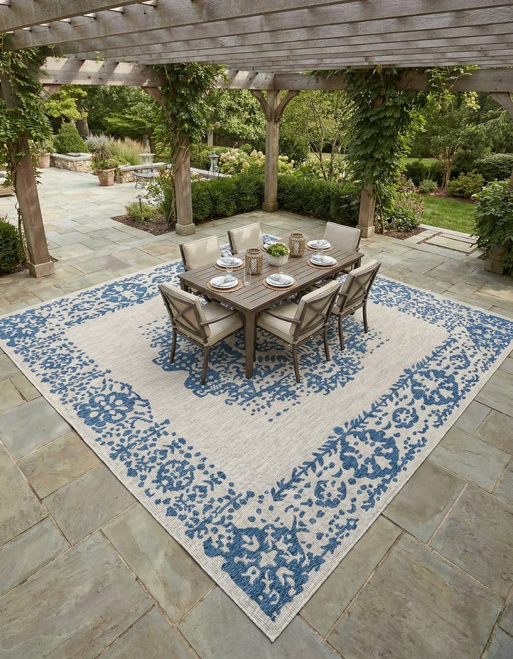 13' x 13' Easy-Clean Traditional Indoor / Ou...