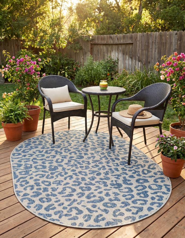 Detail image of 4' x 6'  Washable Safari Indoor / Outdoor Oval Rug