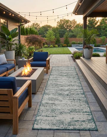 2' 7 x 12' Easy-Clean Modern Indoor / Outdoor Runner Rug