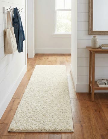 2' x 8' Solid Shag Runner Rug