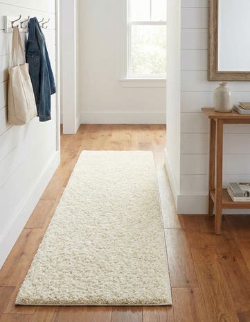 2' x 8' Solid Shag Runner Rug