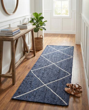  2' 2 x 6' 1  Hand Braided Jute Runner Rug