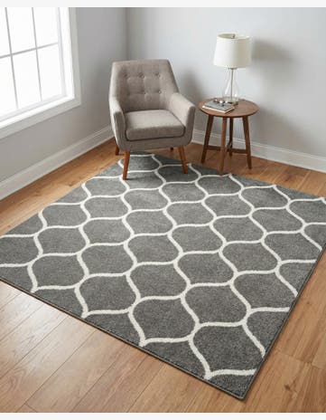 5' 3 x 5' 3 Trellis Frieze Square Rug