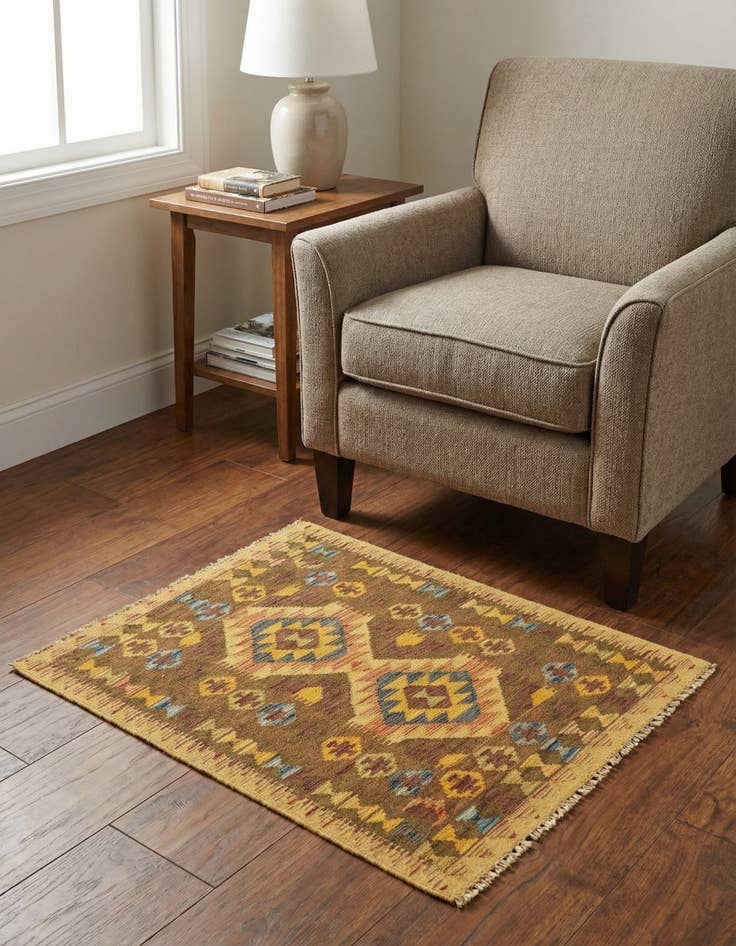 Detail image of 3' x 3' 10 Hand Woven Kilim Maymana Wool Square Rug