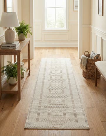 2' 7 x 12' Textura Designer Runner Rug