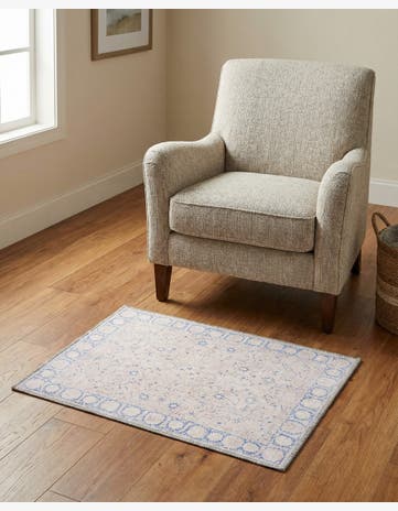 2' x 3' Washable Timeless Rug