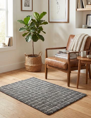 2' x 3' 1 Heritage Line Wool Rug