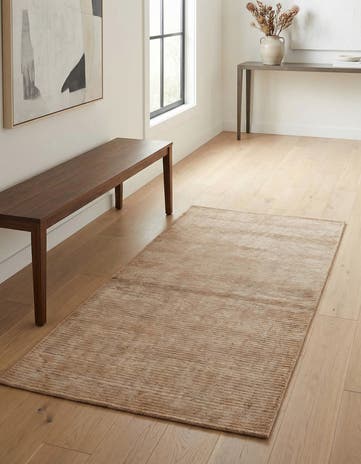 2' 8 x 5' Hand Knotted Darya Wool Rug