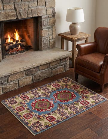 2' x 3' Hand Knotted Kazak Rug