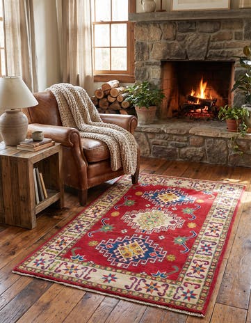 2' 9 x 4' 6 Hand Knotted Kazak Rug
