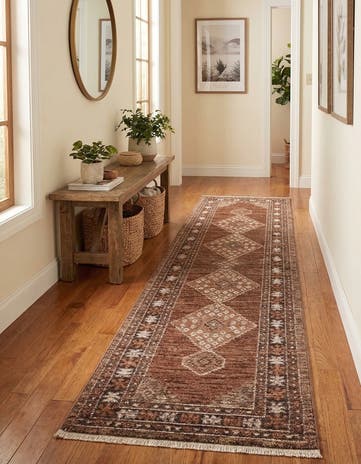 2' 7 x 12' 6 Grand Tradition Rug
