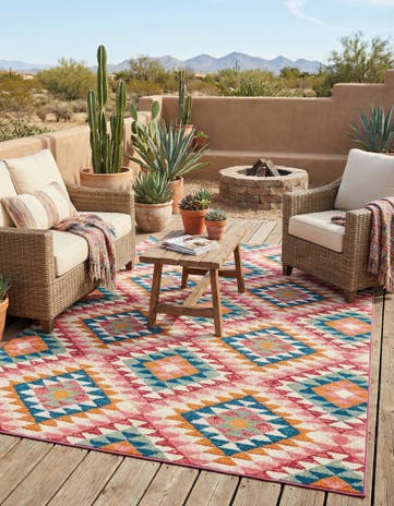 5' 3 x 8' Easy-Clean Southwestern Indoor / Outdoor Rug