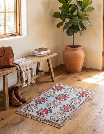1' 4 x 2' Hand Knotted Ziegler Rug