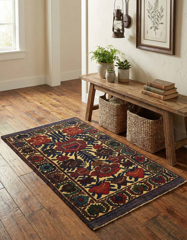 Detail image of 2' 9 x 4' 6 Hand Knotted Sumak Wool Rug