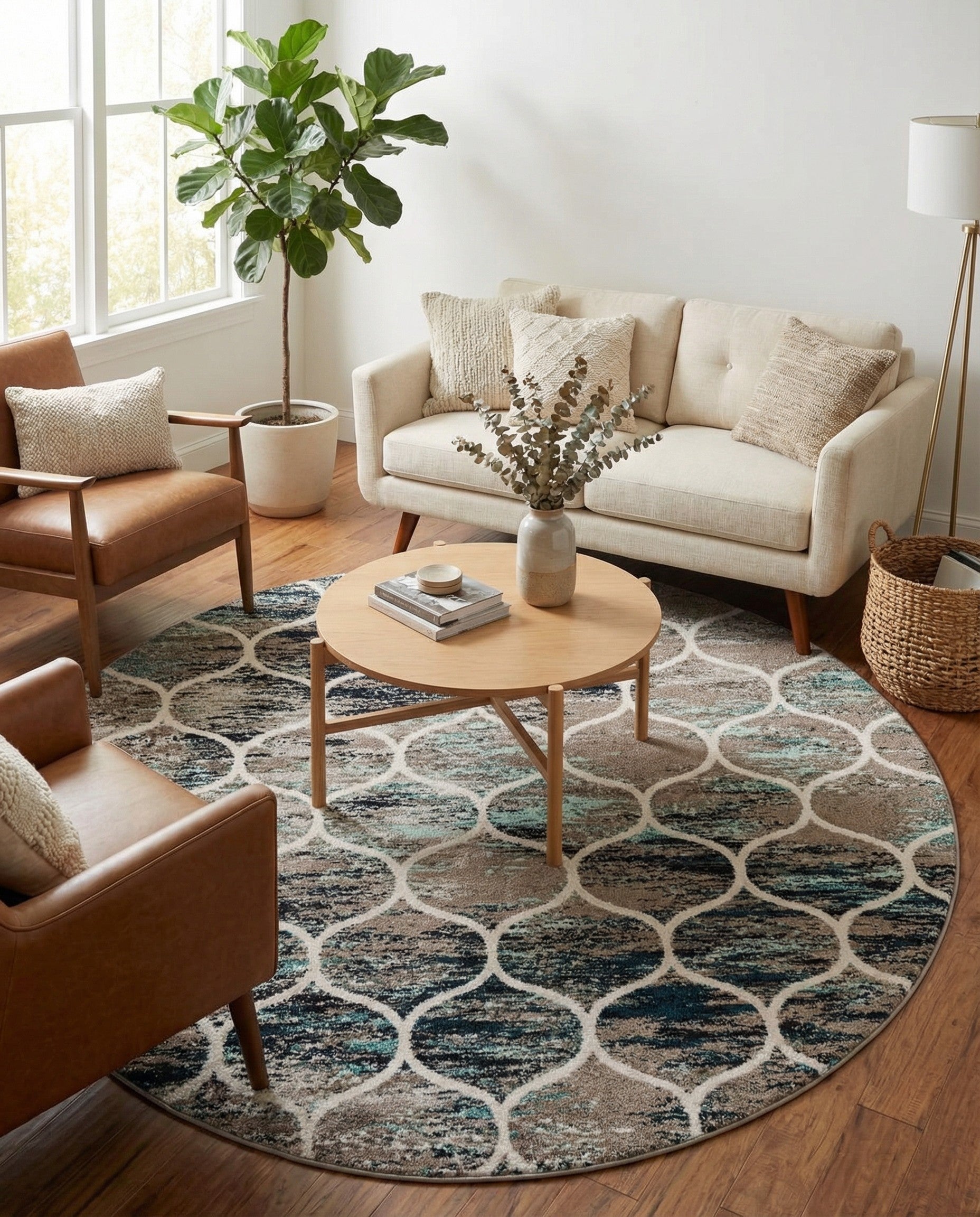 7' 10 x 7' 10 Trellis Frieze Round Rug