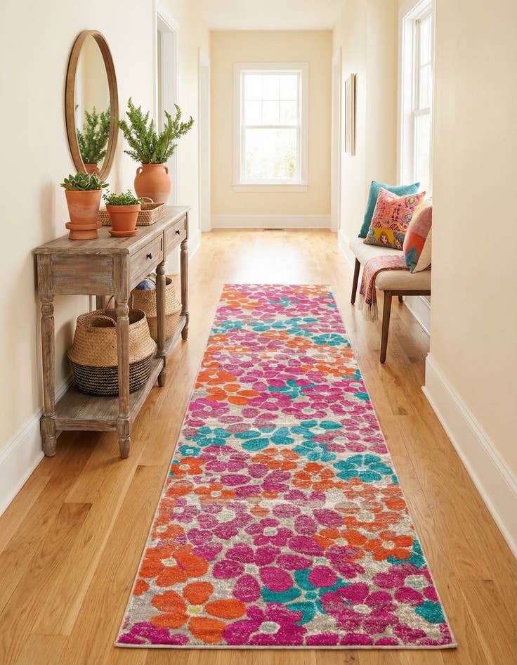Detail image of 3' x 12' Azalea Runner Rug