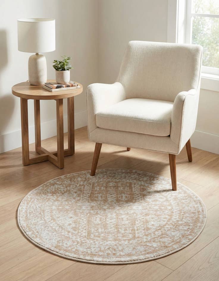 Detail image of 3' x 3' Oxford Round Rug