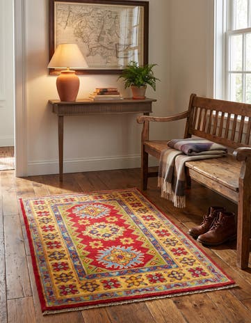 2' 8 x 4' Hand Knotted Kazak Rug