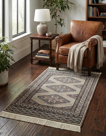 2' 7 x 4' 4 Hand Knotted Bokhara Oriental Rug