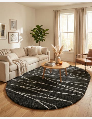 Black and White Serenity Shag Oval Rug