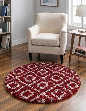 Burgundy Red Lattice Shag Round Rug