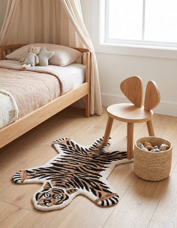 2' x 3' 1 Playtime Kids Wool Freeform Rug