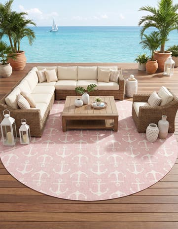 13' x 13' Easy-Clean Coastal Indoor / Outdoor Round Rug