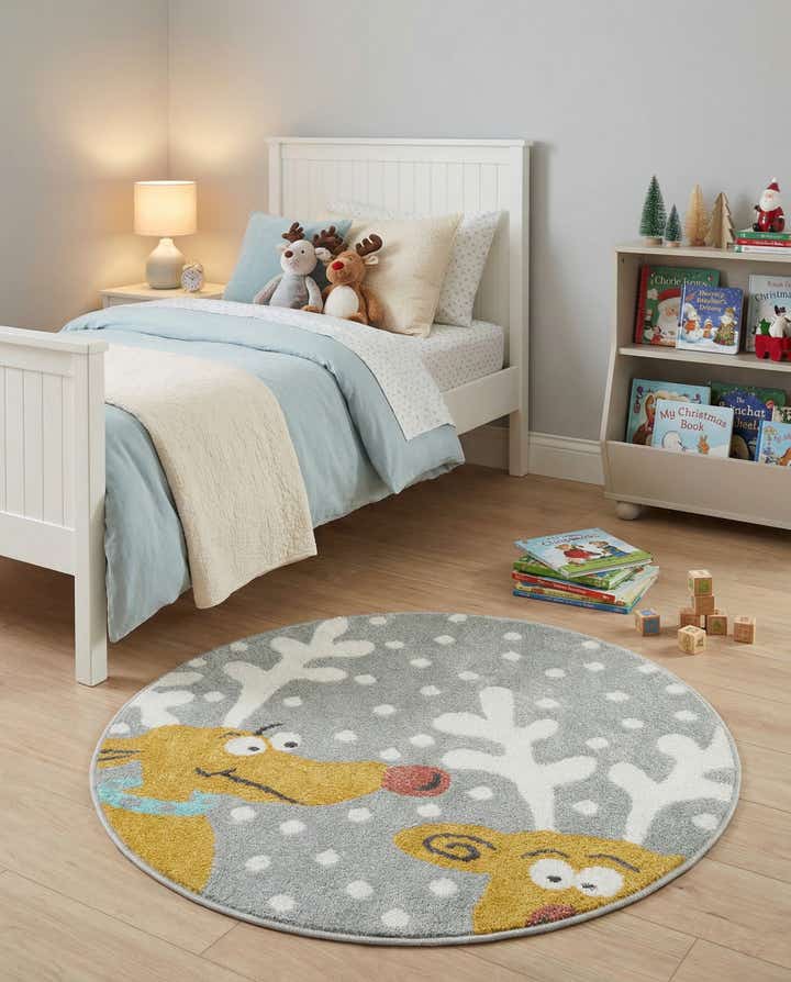3' 3 x 3' 3 Reindeer Whimsy Kids Round Rug