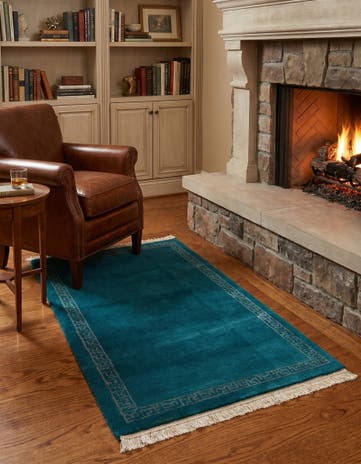 2' 7 x 4' 7 Hand Knotted Nepal Wool Rug