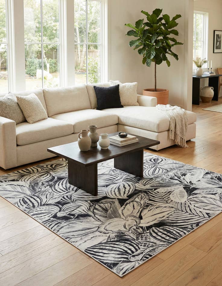 Detail image of 10' x 10' Blossom Square Rug